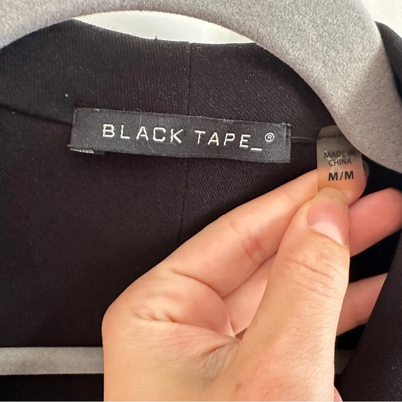 Black tape long waterfall vest| size M - Picture 3 of 4